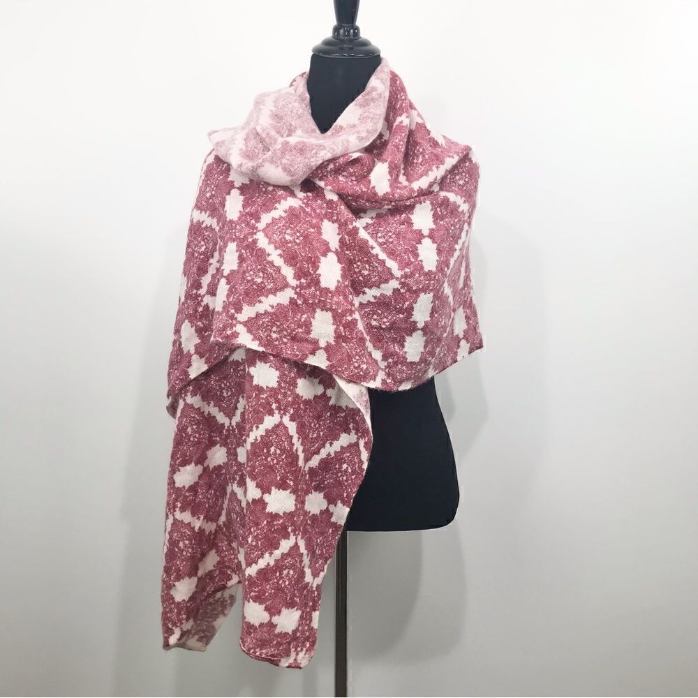 Michael Stars Ivory and Red “Faded Lace” Knit Scarf Shawl Wrap